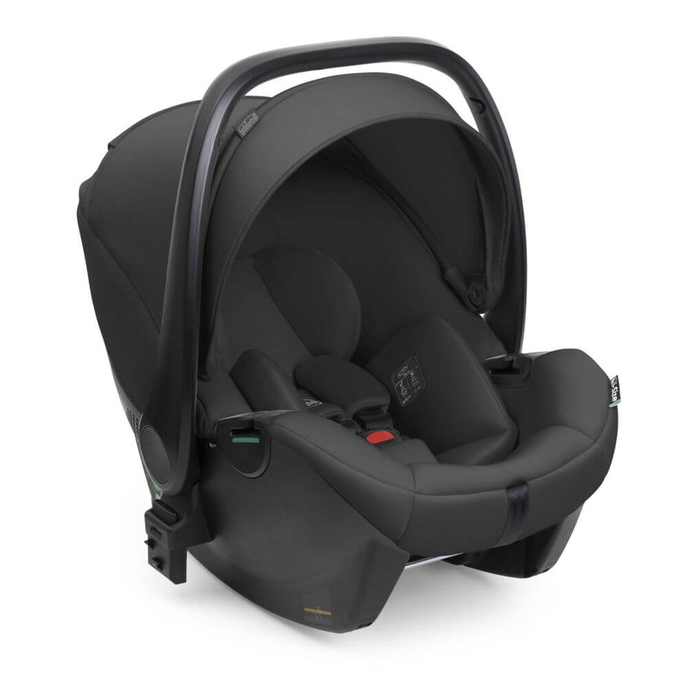 Chicco Kory i-Size - PLUS Black Satin